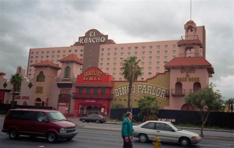 EL RANCHO RESORT AND CASINO .